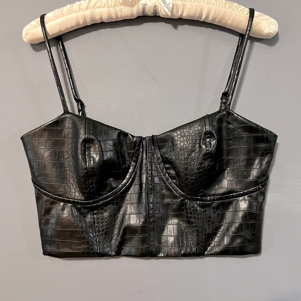 Express Croc-Embossed Faux Leather Black Bustier Top Spaghetti Strap Cropped
